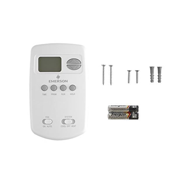 White Rodgers 1E78-151 Thermostat Vertical Programmable Numérique à 5 Niveaux de Chaleur et 2 Niveaux de Froid par White Rodgers. le Thermostat Présente une Conception Verticale Blanche avec un Affichage Numérique et des Boutons de Commande pour les Réglages du Ventilateur et du Système. Inclus dans l'Ensemble Sont des Vis de Montage, des Ancres Murales et Deux Piles AA pour l'Installation et le Fonctionnement.