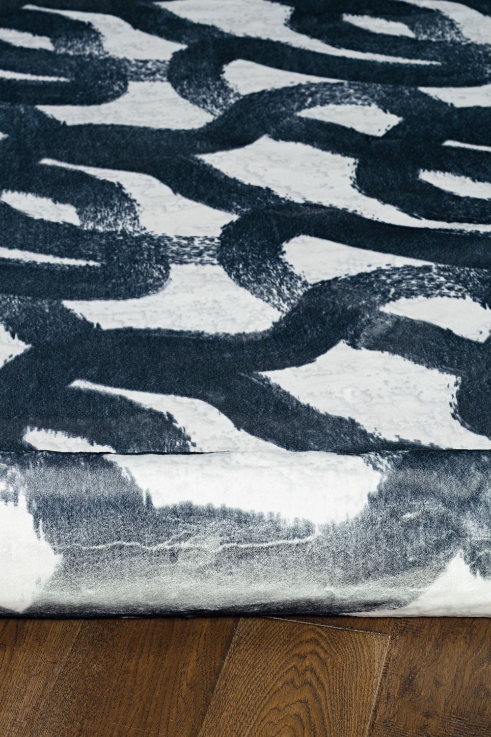Motif Printed Faux Rabbit Sketch Black & White 3 ft. x 5 ft. Accent Rug