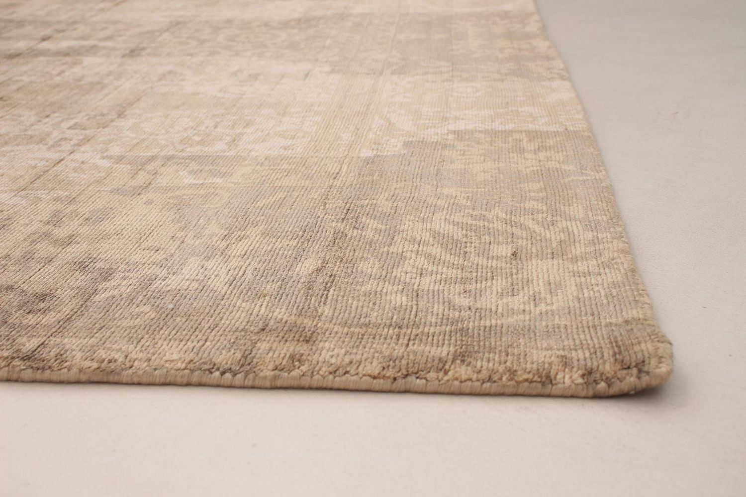 ECARPETGALLERY 5'6" x 7'11" Transitional Galleria Hand Loomed Area Rug for Living Room, Dining Room and Bedroom in Brown