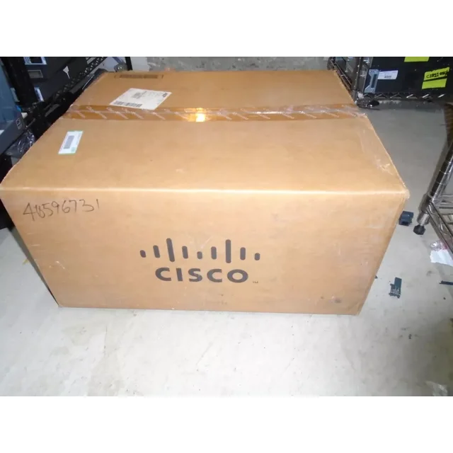 NEW Cisco 7200 VXR Router Cisco7204VXR 1 .