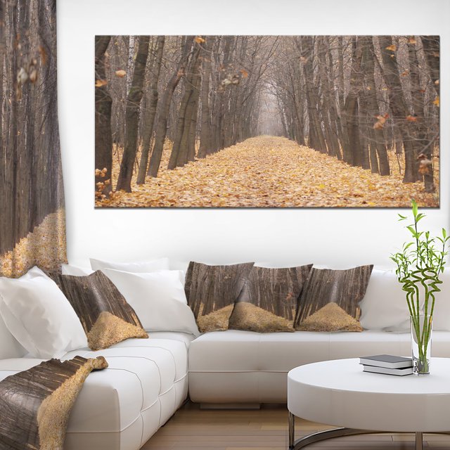 Route Jaune à Travers la Forêt d'Automne - Art Moderne sur Toile de Forêt