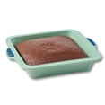 thumbnail image 1 of Starfrit Square Silicone Bakeware (8"), Premium LFGB Silicone, Integrated Metal Frame, BPA-Free, Heat Resistant to 446°F, 1 of 8