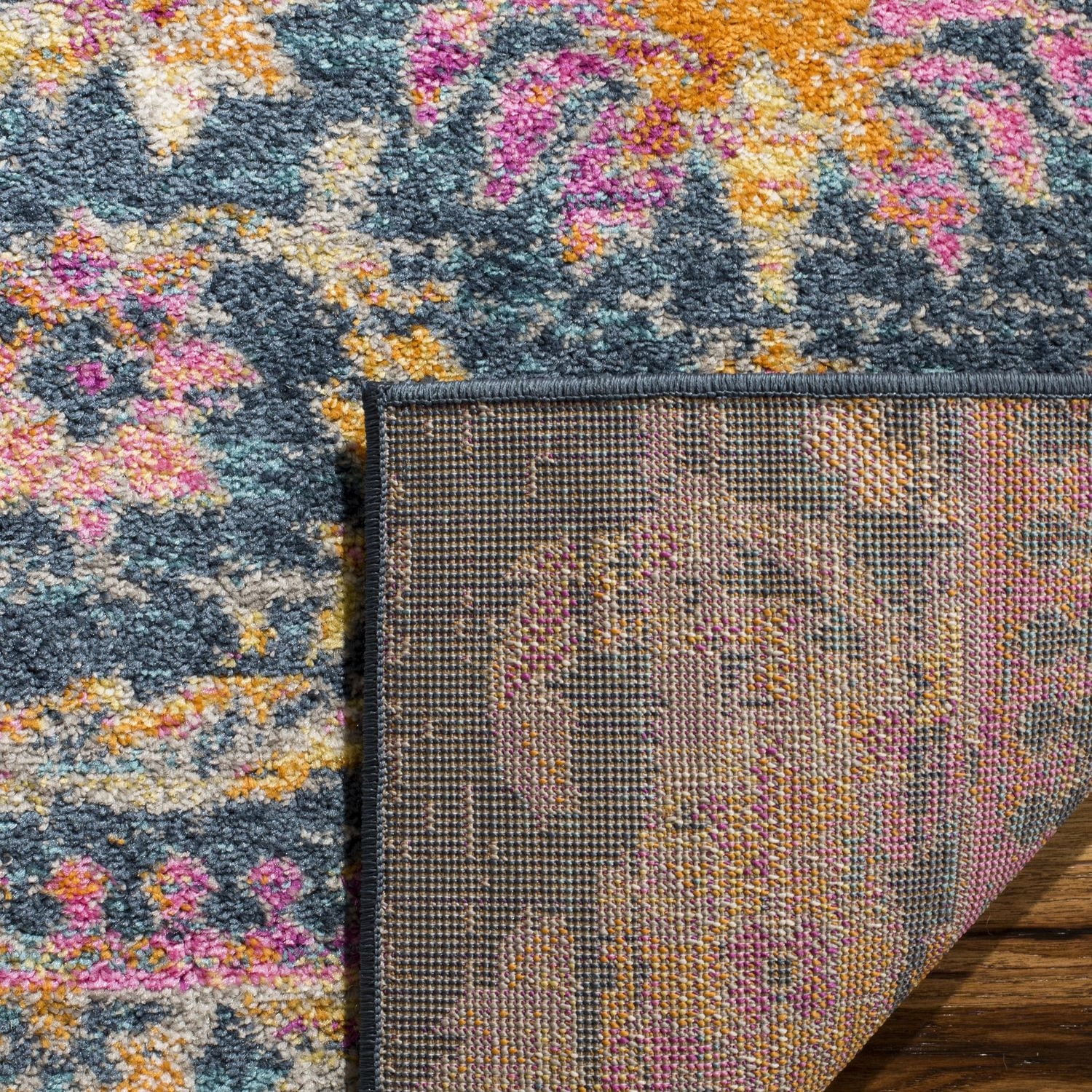 SAFAVIEH Madison Cuthbert Floral Area Rug