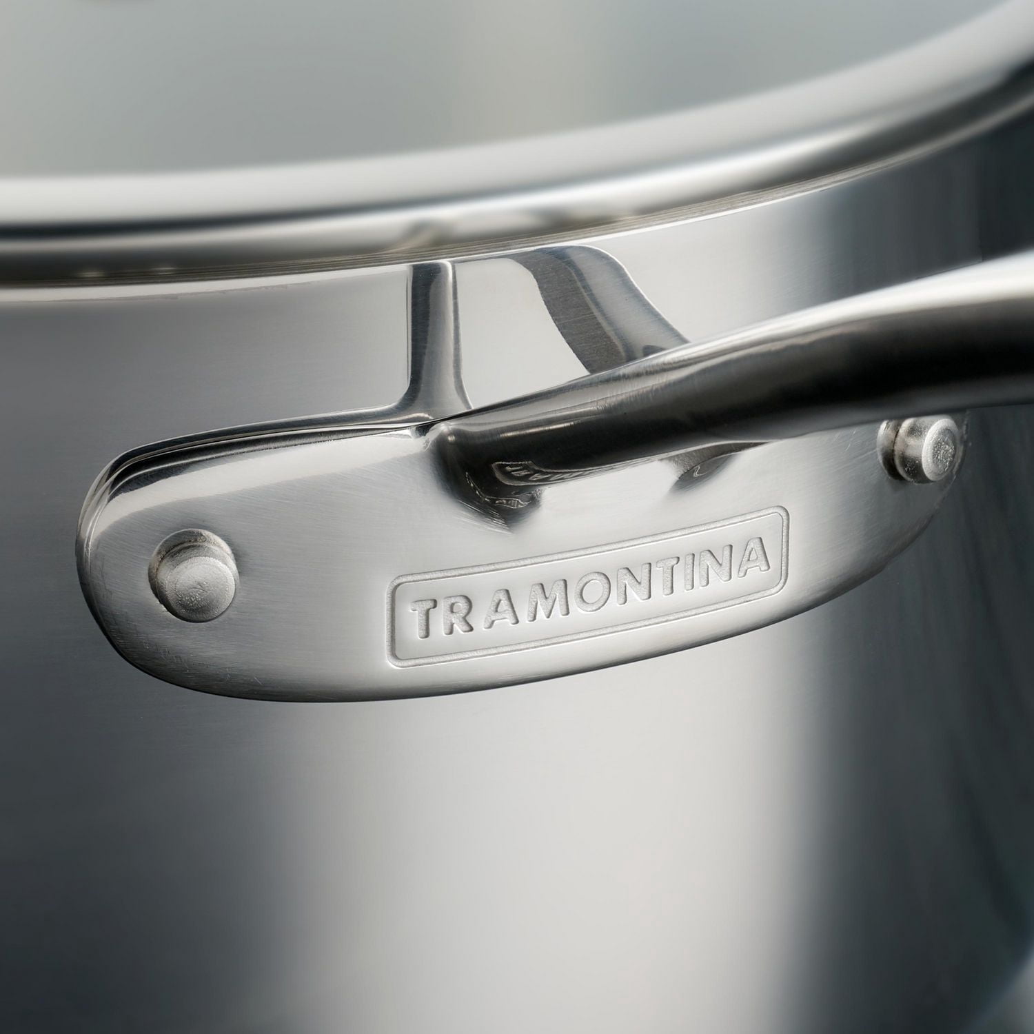 Jeu de batterie de cuisine Tramontina à 12 pièces en acier inoxydable 3-Plis avec couvercles en verre