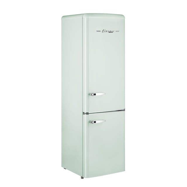Unique Rétro Réfrigérateur Classique de 7 Pi3 à Congélateur Inférieur Électrique avec Casier à Vin Vert Menthe d'Été. Appareil compact au Style Rétro, Revêtement en Métal, Poignées en zinc et Congélateur Inférieur pour une Commodité Moderne. Comprend 4 Tablettes en Verre Ajustables, un Casier à Vin pour 4 Bouteilles et 3 Tablettes de Porte Pleine Largeur Ajustables. Convient aux Petites Cuisines Ou Chalets.
