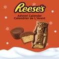 thumbnail image 2 of Calendrier de l'avent friandises de chocolat au lait et beurre d'arachides REESE'S pour Noël et les Fêtes_fr, 2 of 7