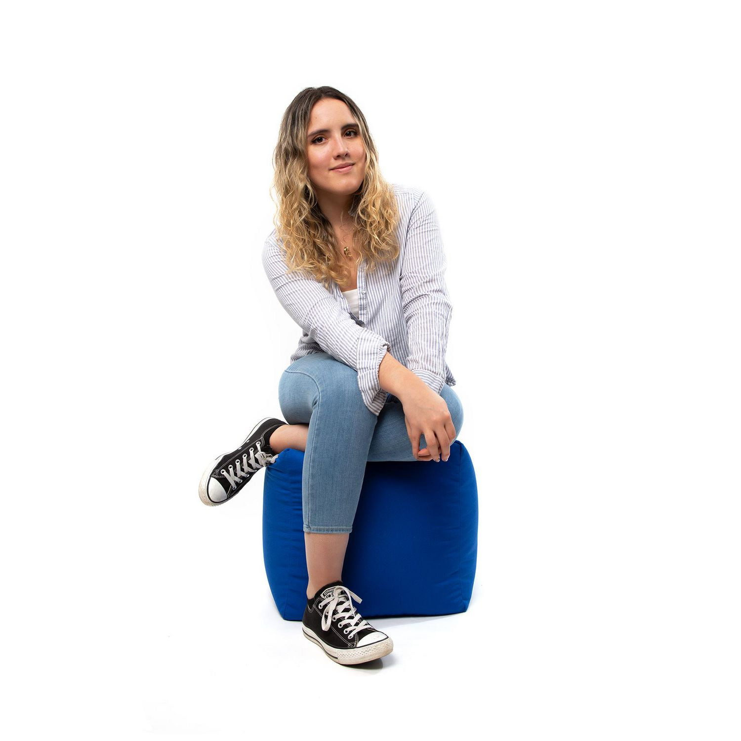 Pouf Gouchee Home Cube Soleil d'extérieur/d'intérieur bleu – Pouf cube imperméable rembourré de billes de polystyrène, siège moderne et léger pour terrasse, patio ou salon