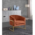 thumbnail image 2 of Meridian Furniture Carter Collection Fauteuil d'Appoint Moderne / Contemporain Rembourré en Velours à Dossier Tonneau avec Base en Acier Inoxydable Doré, Cognac, 29 Pouces L x 27.5 Pouces P x 31 Pouces H, 2 of 2