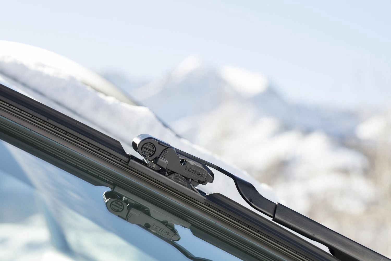 Rain-X Silicone AdvantEdge All-Weather 18" Windshield Wiper Blade