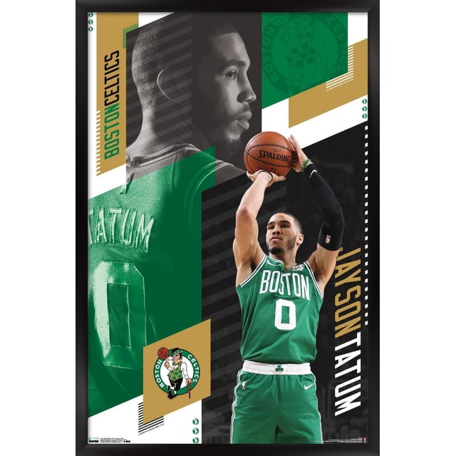 NBA Celtics de Boston - Affiche Murale Jayson Tatum 19, 22,375 Pouces x 34 Pouces Mettant en Vedette une Affiche Encadrée de Jayson Tatum dans un Chandail Vert des Celtics de Boston Numéro 0 Tirant un Ballon de basketball, avec un Gros Plan du Dos de Son Chandail Montrant le Nom Tatum, contre des accents Géométriques Verts, Blancs et Dorés et des logos des Celtics.
