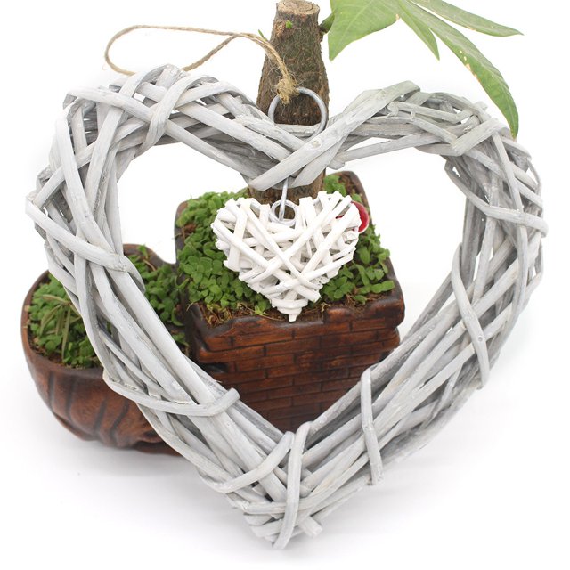 Daisyyozoid Wholesale Wicker Rattan Hanging Heart Wreath Wedding Supplies Home Decoration Party
