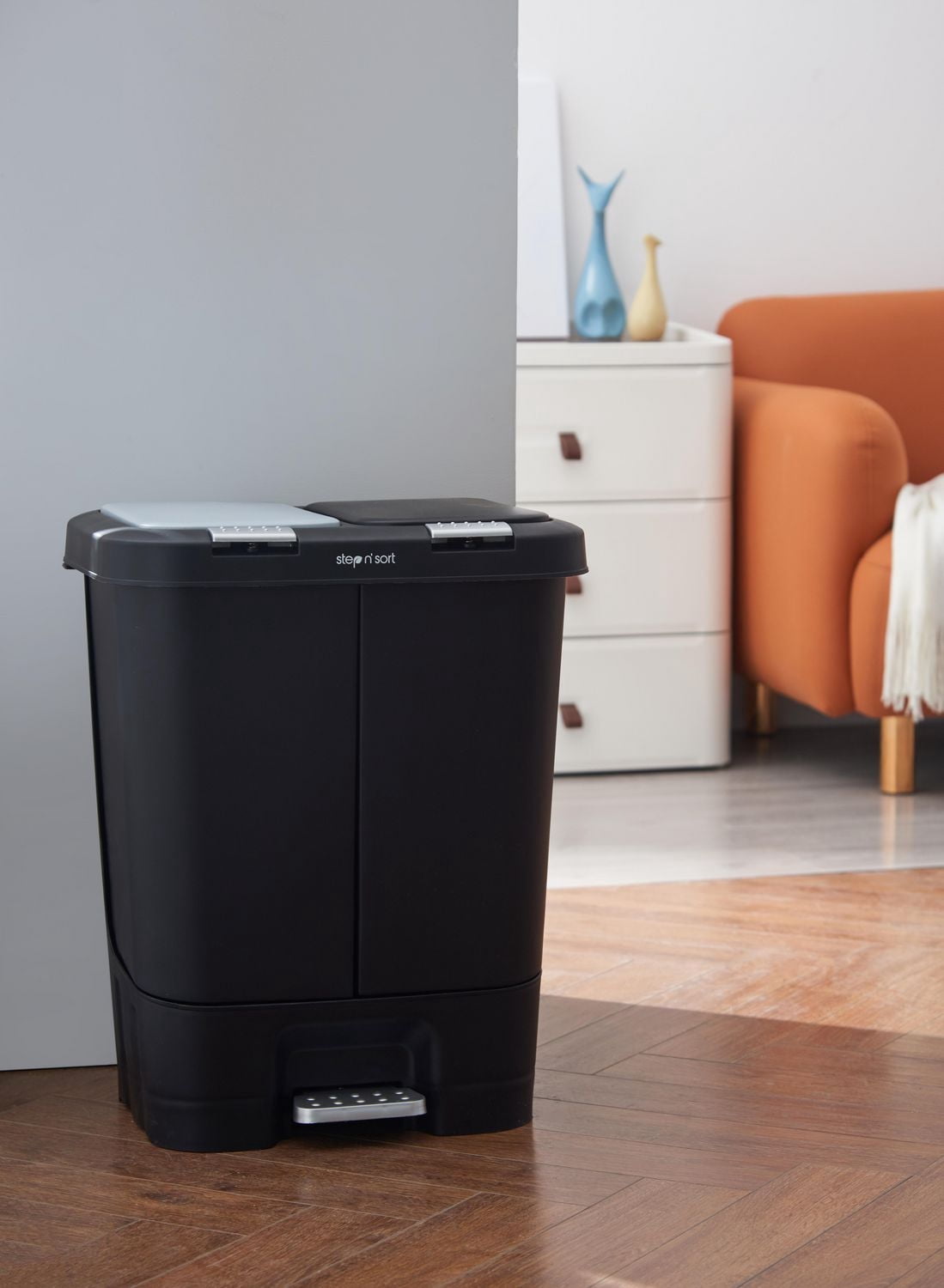 Step N’ Sort 40L Dual Trash & Recycling Bin – 2 x 20L Kitchen Garbage Can, Hands-Free Step Pedal, Dual Lid Opening, Soft-Close Lid, Removable Inner Bins, Black