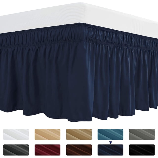Subrtex Jupe de Lit à Ajustement Facile, Accessoire de Literie avec Retombée à Volants de 16 Pouces en Bleu Marine, Doté d'Un design Enveloppant à Bordure Élastique Ajustable. Fabriquée en polyester 100 %, Ce Volant Cache les Sommier et le Rangement sous le Lit Tout en Ajoutant une Touche Élégante et Stylée à la Chambre. Plusieurs options de Couleur Sont Présentées Ci-Dessous, Incluant Blanc, Kaki, Chocolat, Vin, Bleu Paon et Gris.