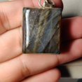 thumbnail image 2 of Pendentif Octogonal en Argent Sterling Naturel Certifié 88 Ct Labrodite, 2 of 5