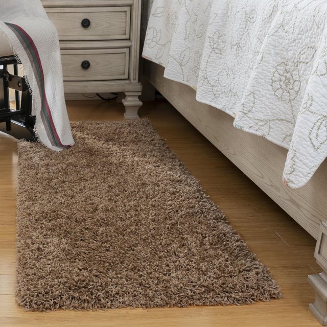 Ottomanson Non-Slip Rubberback Soft Shag Runner Rug for Hallway and Bathroom, Area Rug for Living Room, Bedroom, Dining Room