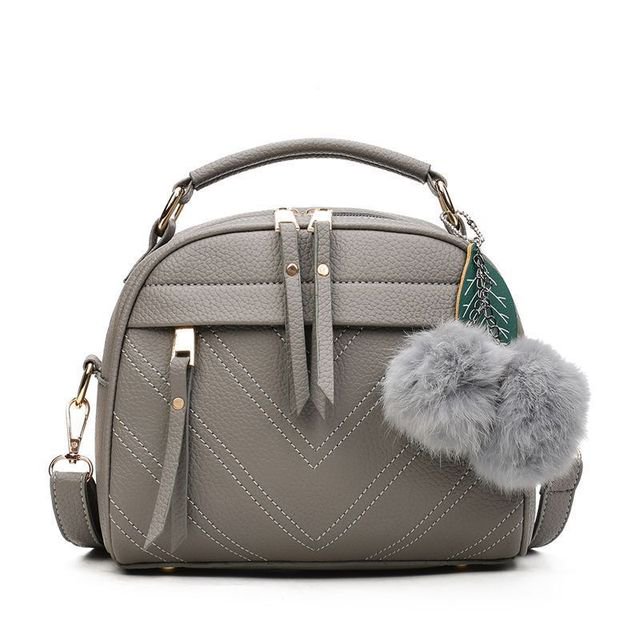LinYooLi Sac à Main pour Femmes Sac à Bandoulière Sac à Bandoulière pour Femmes Pendentif Boule de Poils Sac Rétro