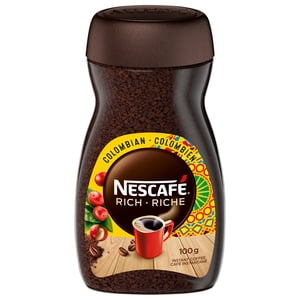 NESCAFE Rich Colombian Café instantané, ajouter de l'eau chaude