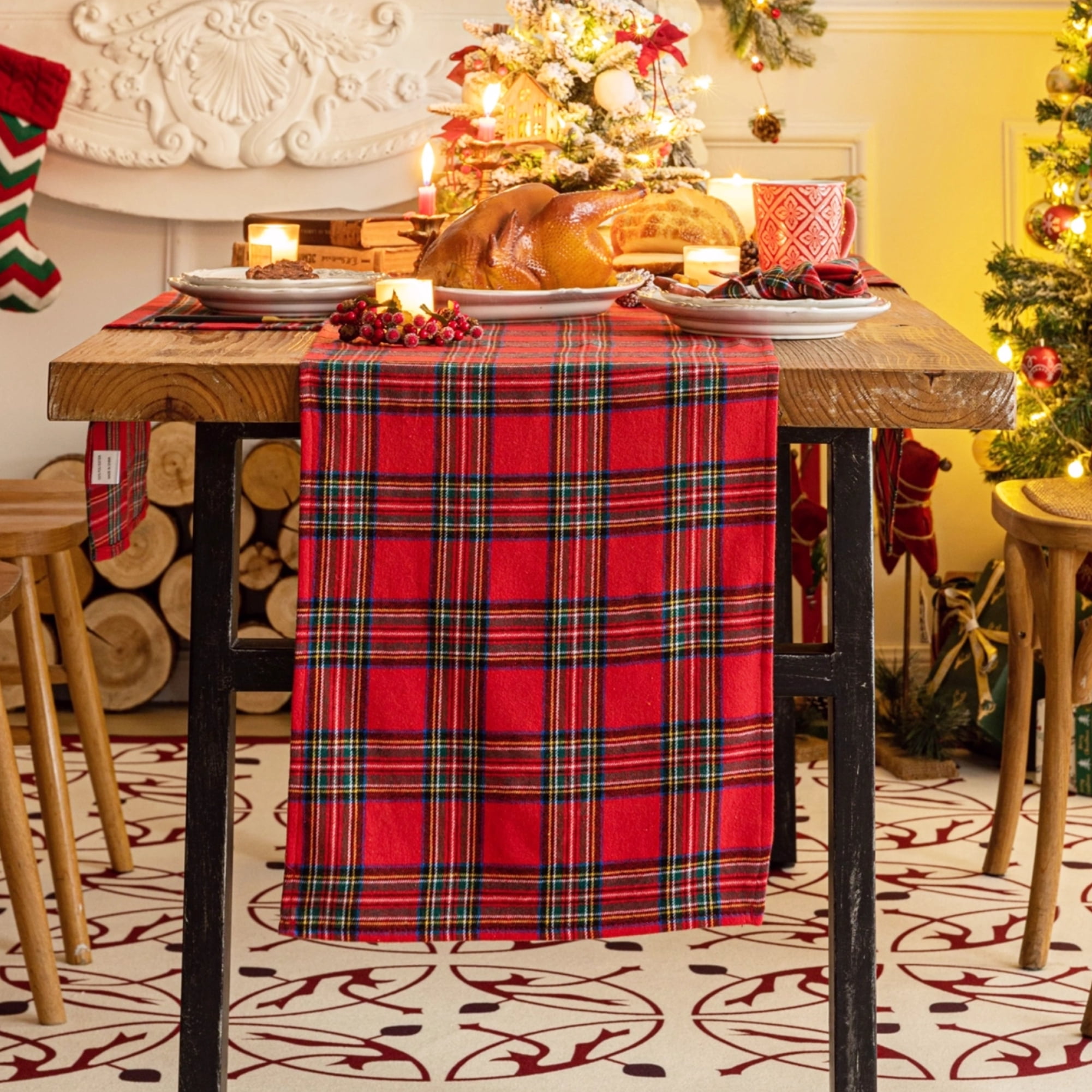 Plaid Christmas Table Runner, Winter Holiday Snowflake Table Runners, Xmas Decorations Indoor Outdoor Farmhouse Home Kitchen Dining Party Decor