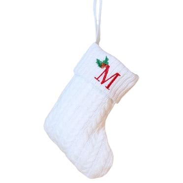 Todaioua Bas de Noël avec Initiale, Petite Lettre Brodée Tricotée Rouge Blanc Bas de Noël Lettre Monogramme Bas de Noël Suspendus pour Décoration de Sapin de Noël Familial Cheminée