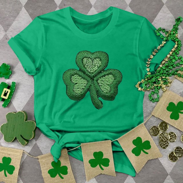 Chandail de la Saint-Patrick pour Femme, Col Rond Décontracté, Manches Courtes, T-shirt Imprimé Arbre de Noël, Haut, Chandails de la Saint-Patrick pour Femmes