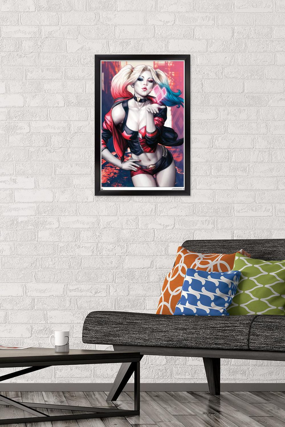 DC Comics - Harley Quinn - Baiser