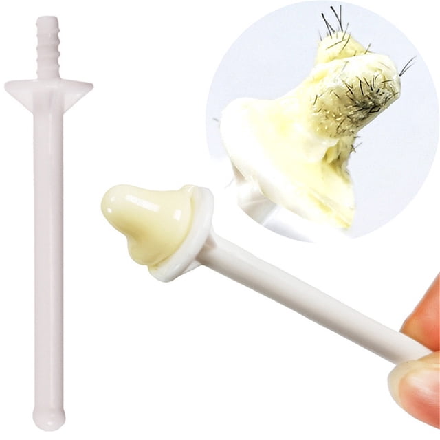 PVCS Trousse de Cire pour Enlever les Poils du Nez avec 10 Bâtonnets Applicateurs Jetables en Plastique Blanc avec Embouts Arrondis pour une Élimination Sûre et Efficace des Poils du Nez et des Oreilles. l'Image Met en Valeur l'Applicateur avec de la Cire et des Poils Enlevés, Démontrant Sa Fonctionnalité. Convient aux Petites Zones du Visage comme sous les Sourcils et Autour de la Bouche.