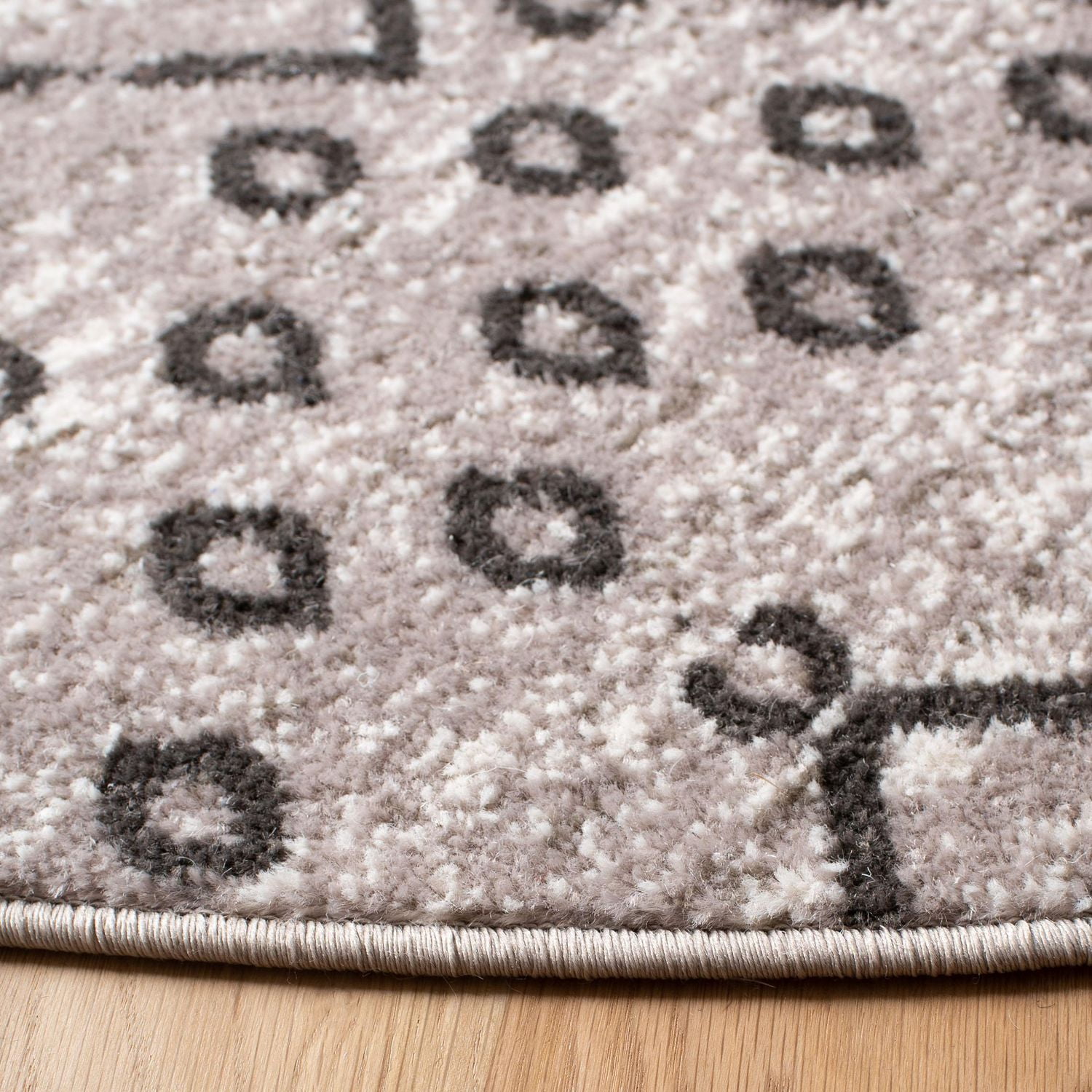 SAFAVIEH Amsterdam Gladwin Geometric Area Rug