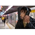 thumbnail image 2 of Casque d’écoute Bose QuietComfort®45 Headphones, 2 of 9