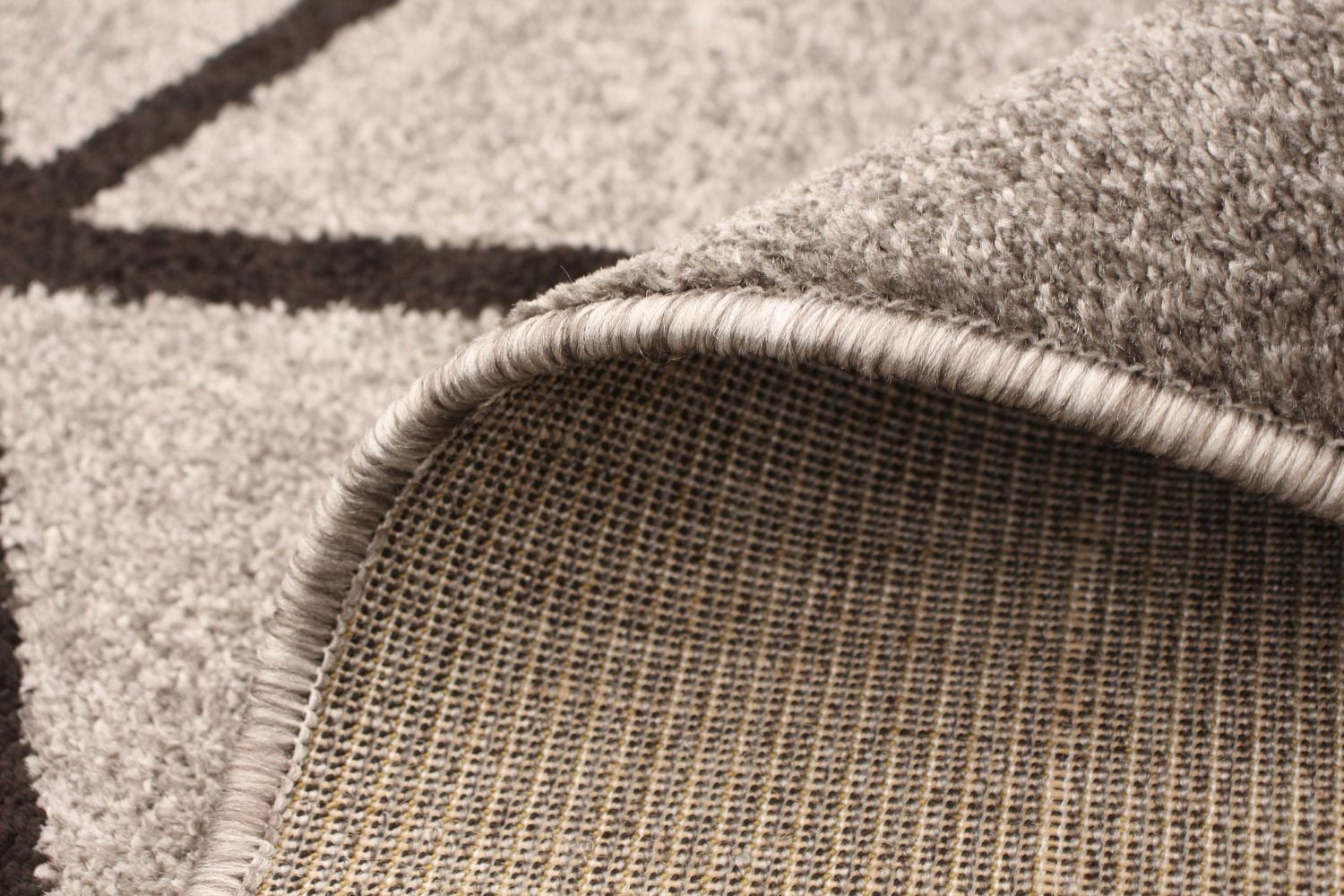 Tapis d'Interieur ECARPET Géométrique pour Salon et Chambre à Coucher Collection Ana