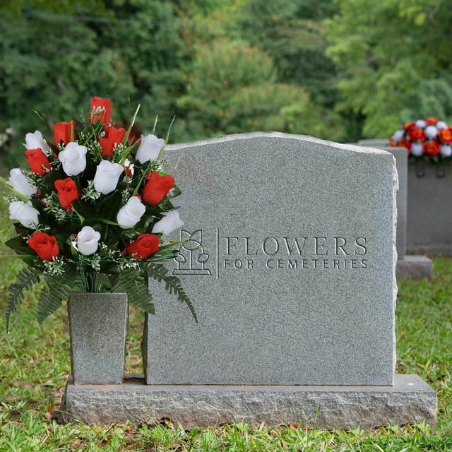 Arrangement Floral Élégant de Sympathie pour Cimetière pour Lieu de Sépulture avec Lys Rouges, Marguerites Blanches et Roses Rouges – Bouquet Floral pour Jardins Commémoratifs et Maison