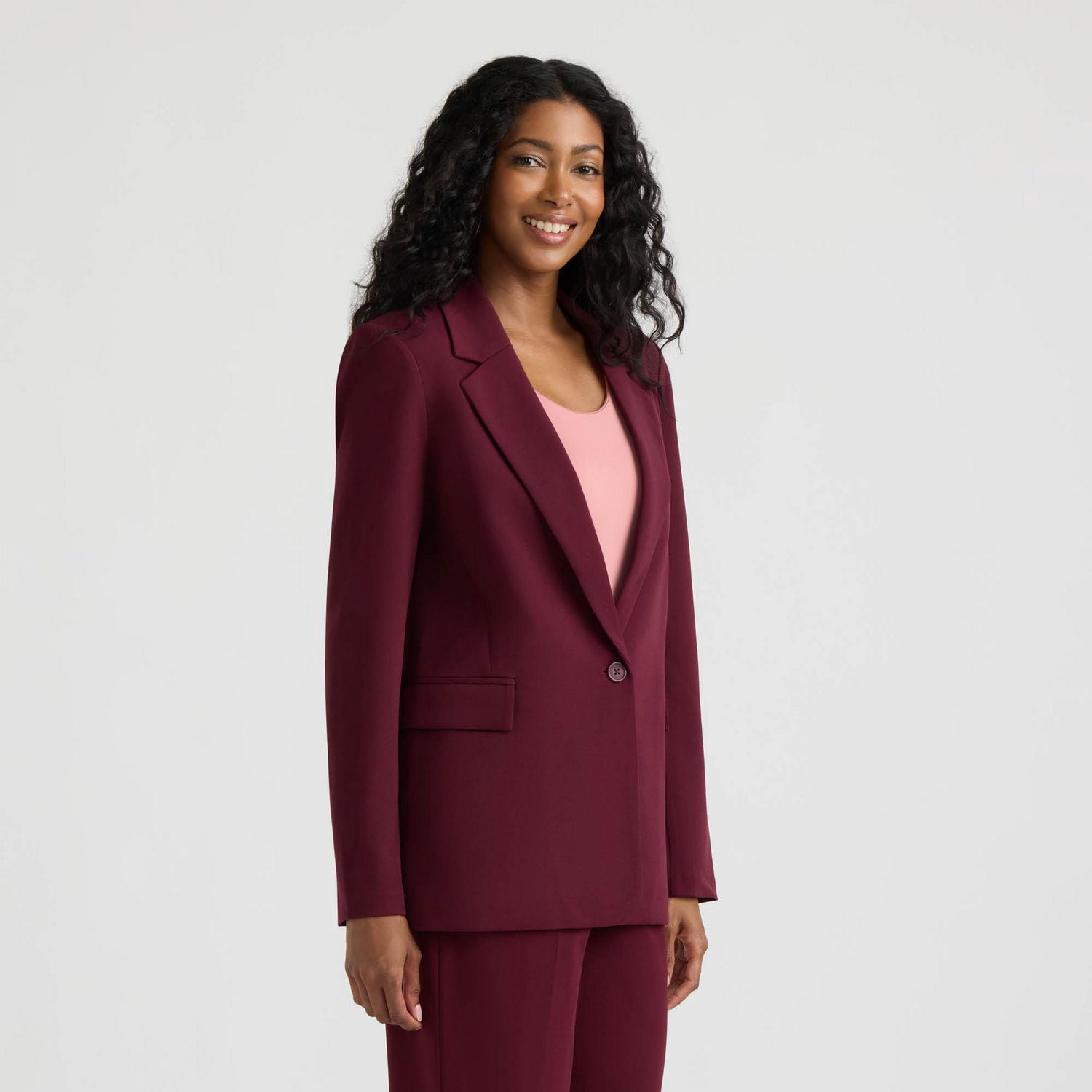 Blazer en sergé extensible en coupe décontractée pour femme Mexx