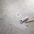 thumbnail image 1 of Tapis de baignoire en PVC de taille Pebble Stall, 1 of 1