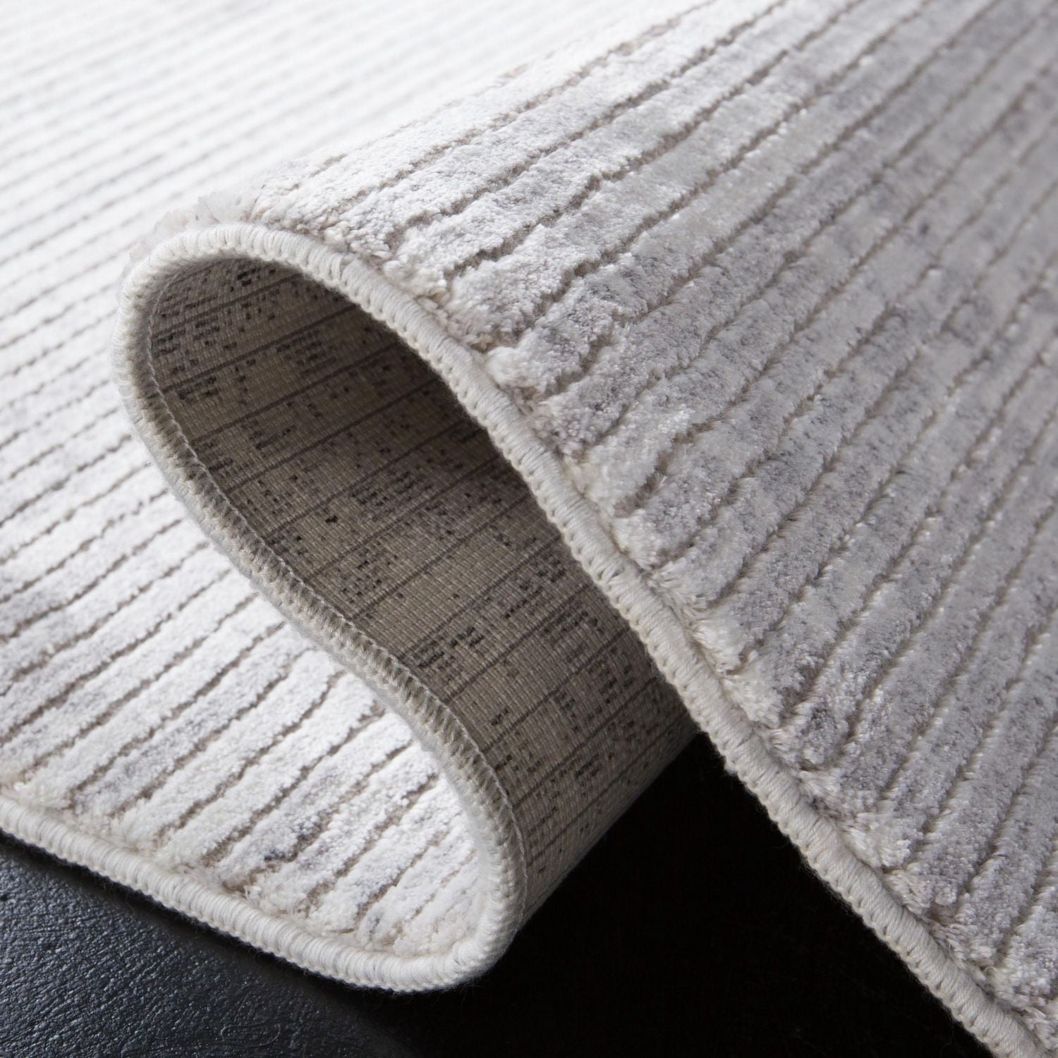 SAFAVIEH Dream Ethelyn Abstract Overdyed Area Rug
