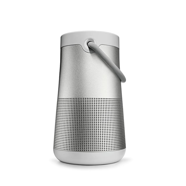Bose SoundLink Revolve+ II Haut-Parleur Bluetooth® en Argent luxe avec Boîtier en Aluminium Sans Coutures et grille Inférieure Perforée, Doté d'Une Poignée en Tissu flexible Près du Dessus, Orienté vers l'Avant sur Fond Blanc, Idéal pour un audio Sans Fil portable et un Contrôle Vocal Mains Libres.