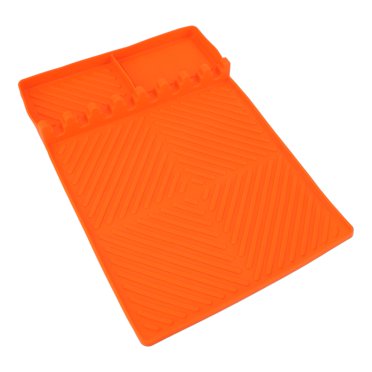 Tapis d'Outil de Plaque en Silicone Flexible 8 Fentes Résistant à la Chaleur Antidérapant Porte-Ustensiles de BBQ pour Comptoirs de Cuisine de Gril Blackstone
