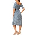 thumbnail image 3 of INSPIRE CHIC Robe pour Femme Smockée à Fleurs à Encolure Carrée Manches Courtes Bouffantes Printemps Été Robes Midi Bleu Poussiéreux TG, 3 of 6