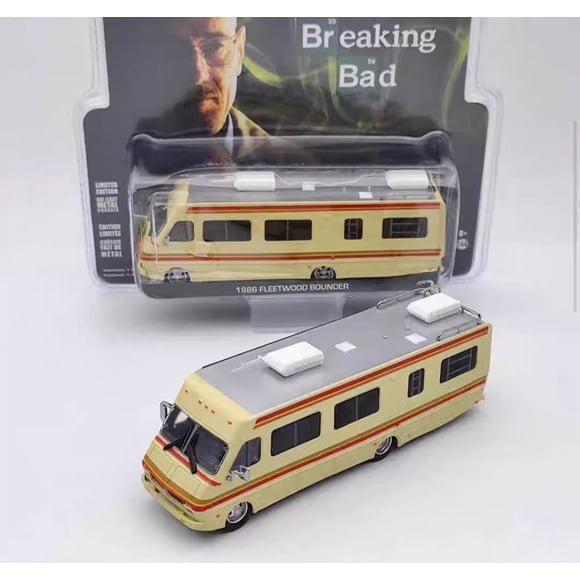 1/64 Greenlight 1986 Fleetwood Bounder RV - Desperado Car Model Diecast Collection Toys Vehicle With Original Box light yellow