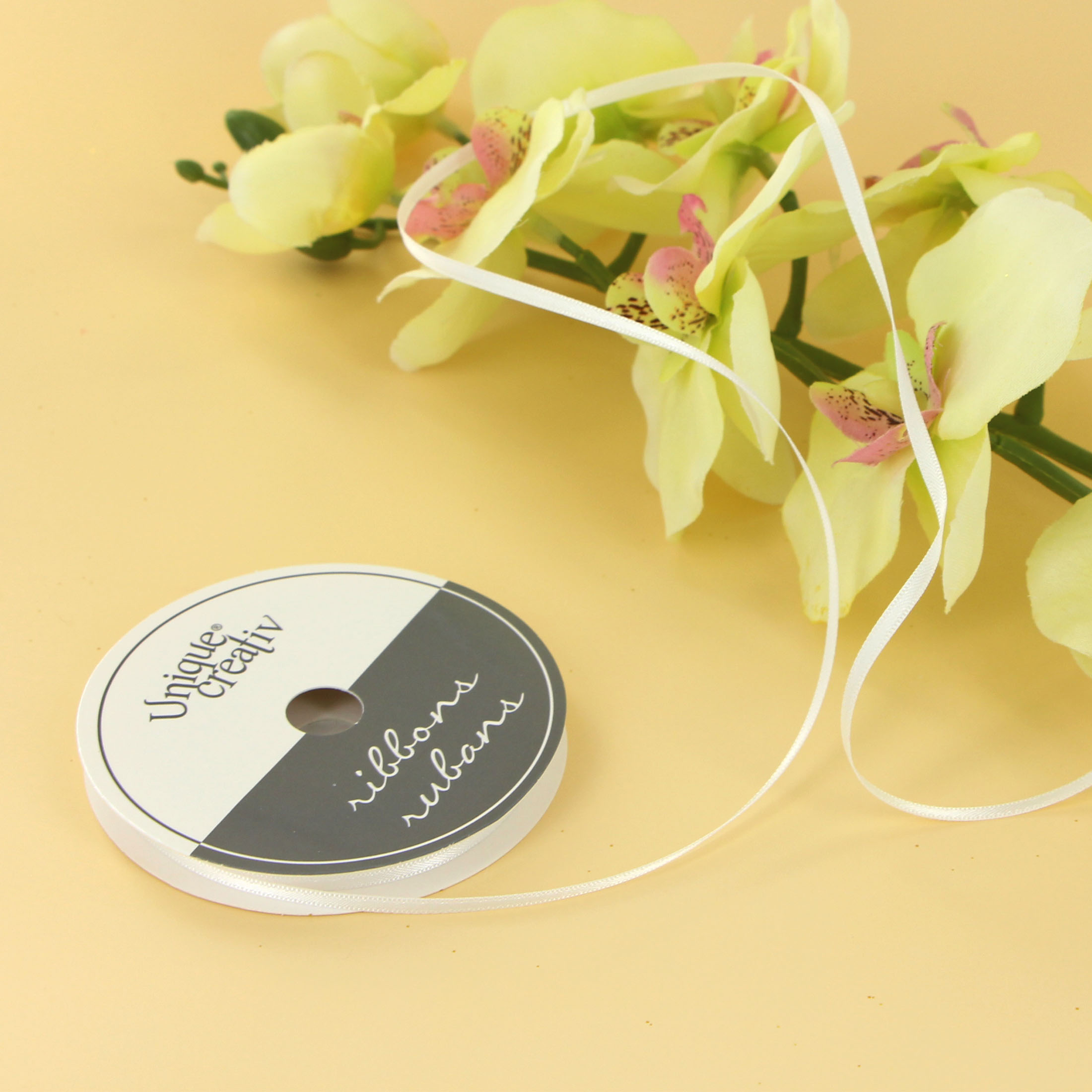 UNIQUE CREATIV Ruban blanc en polyester, 3 mm × 9,1 m, 1 pièce