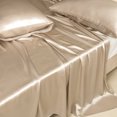 thumbnail image 2 of Pure Mulberry Silk 22 Momme Seamless Flat Sheet, 2 of 9