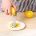 thumbnail image 4 of Agiferg Râpe Éplucheur de Légumes en Acier Inoxydable Citron Fromage Outil de Cuisine Fruit, 4 of 9