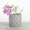 thumbnail image 2 of Jardinière Motif Gris sur Diamant Noir, 2 of 2