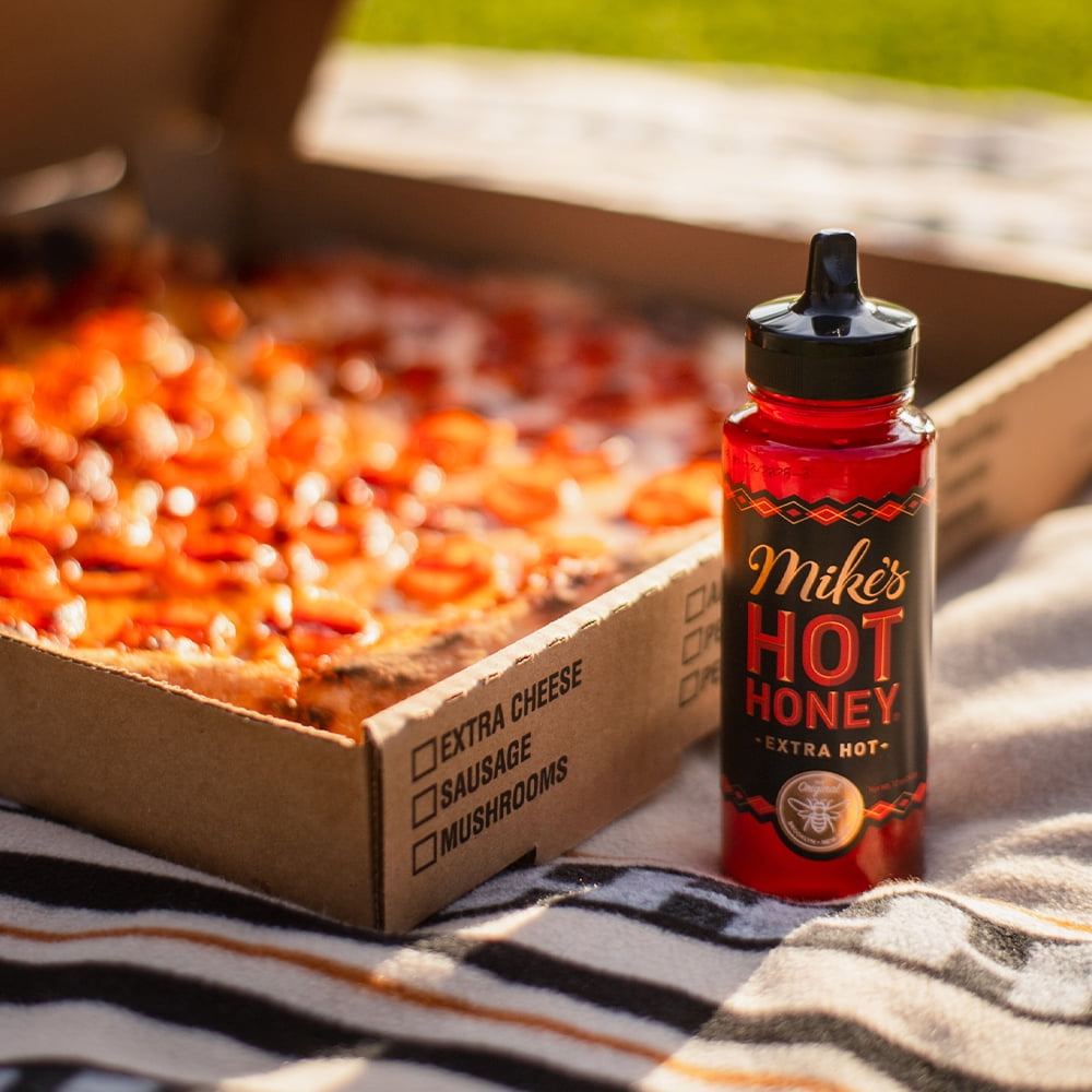 Mike's Hot Honey Extra Hot, 340g/12 oz Bottle – Sweet & Spicy