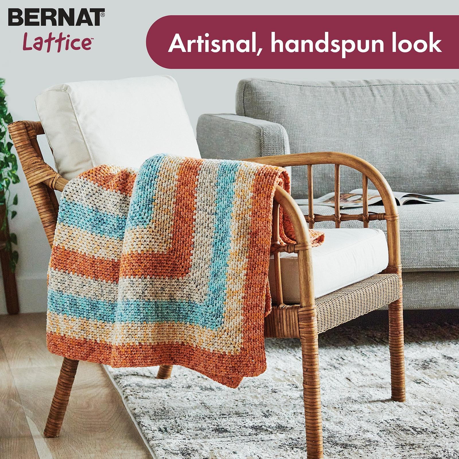 Bernat® Lattice™ #4 Worsted (Medium) Blend fil, 7.8oz/220g 389 Yards