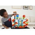thumbnail image 4 of Hot Wheels City Mega Car Wash Playset with 1 Toy Color Shifters Car in 1:64 Scale, 7.01 in, 4 of 7