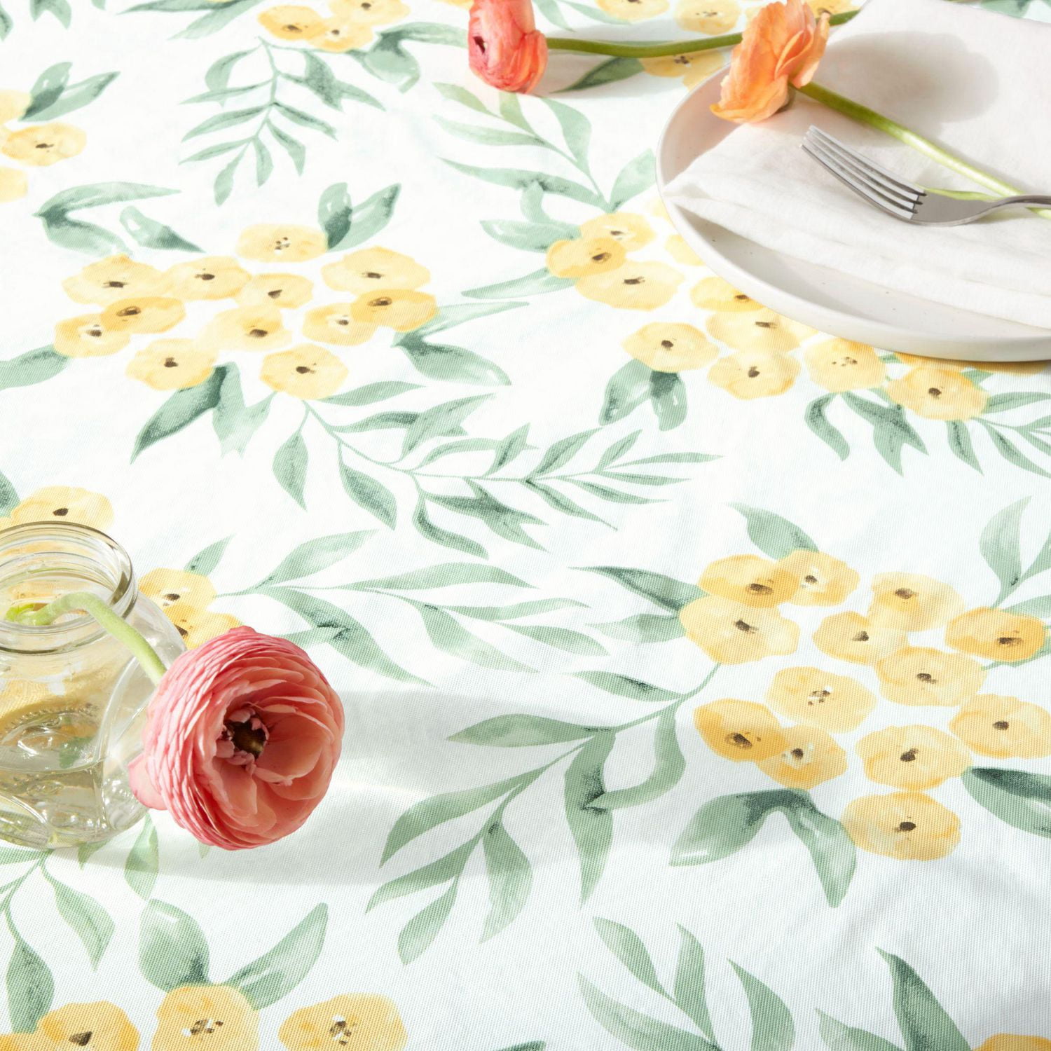 Nappe en PEVA Home Trends Bouquets de fleurs, 52 po x 70 po, 1 pièce