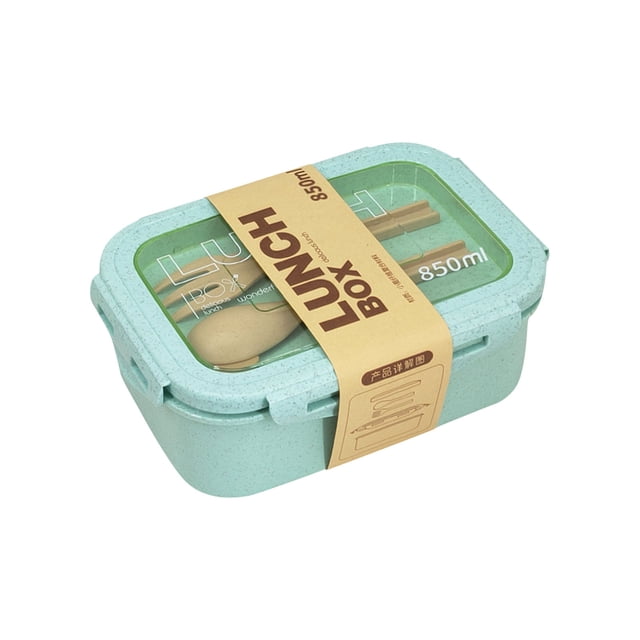 Dvkptbk Lunch Box Straw Japanese Style Bento Box, a light green plastic lunch box with a transparent lid, measuring 7.1 x 5.1 x 2.8 inches. Includes a fork and spoon, suitable for microwave use and ideal for students, office workers, and camping. Features a secure latch design, eco-friendly straw material, and is categorized as an adult lunch box for kitchenware needs.