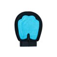 thumbnail image 4 of One Paw, Gant de Toilettage en Forme de Patte, Large, pour Chiens et Chats, Bleu, 4 of 5