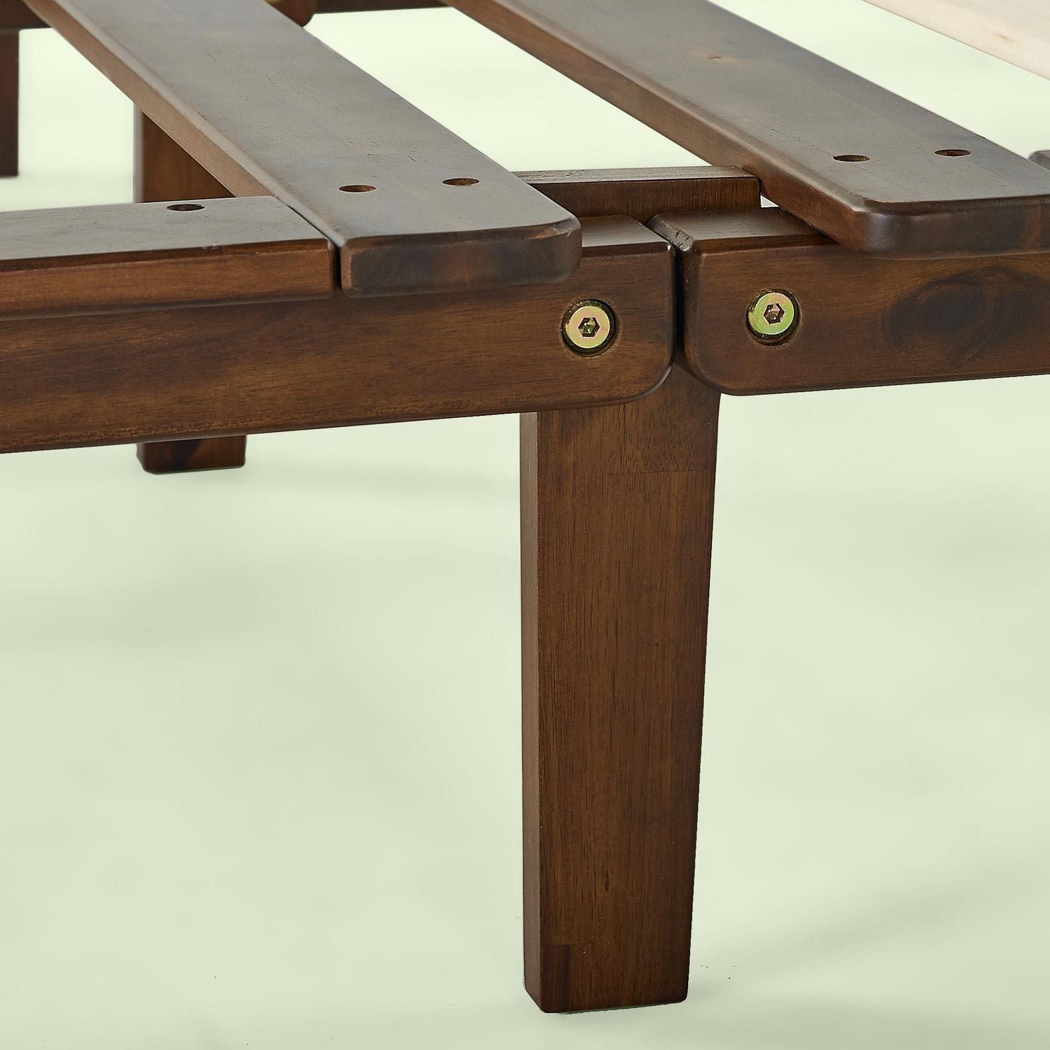Cadre de lit plateforme en bois d’acacia Zinus Bobbie 10 po