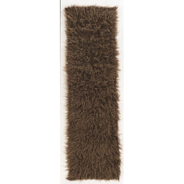 New Flokati 1400gr 2'4" x 8'6" Runner in cocoa, hand woven in Greece from 100% New Zealand wool, with a deep plush shag pile that softens steps and adds warmth to hallways or beside beds, also suitable as a cozy accent runner in living spaces.