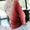 thumbnail image 4 of HKEJIAOI 2023 Haut Femme Col Rond Bloc de Couleur Manches Longues, 4 of 6